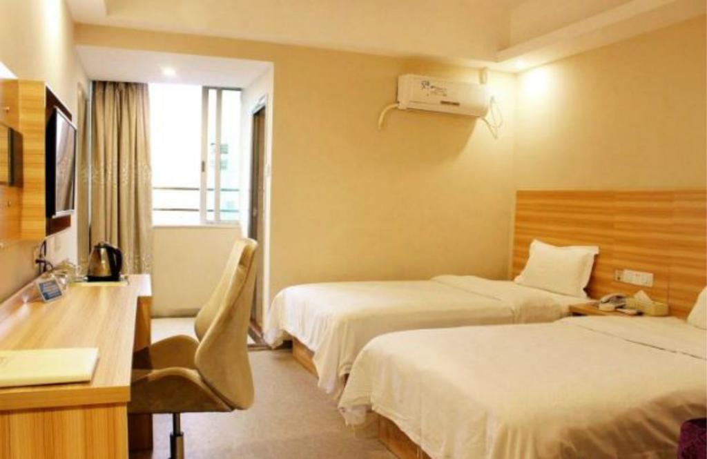 Xiangmei Chain Hotel Shenzhen Qianhai Branch エクステリア 写真
